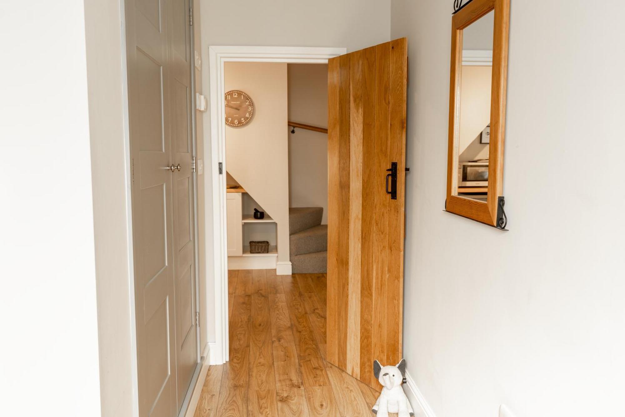 Cosy 2 Bed Cottage In Charming Village Of Christleton - For Up To 5 Exterior photo